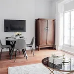 Stylish Flat In The Heart Of South Kensington