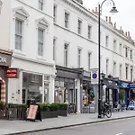 Stylish Flat In The Heart Of South Kensington